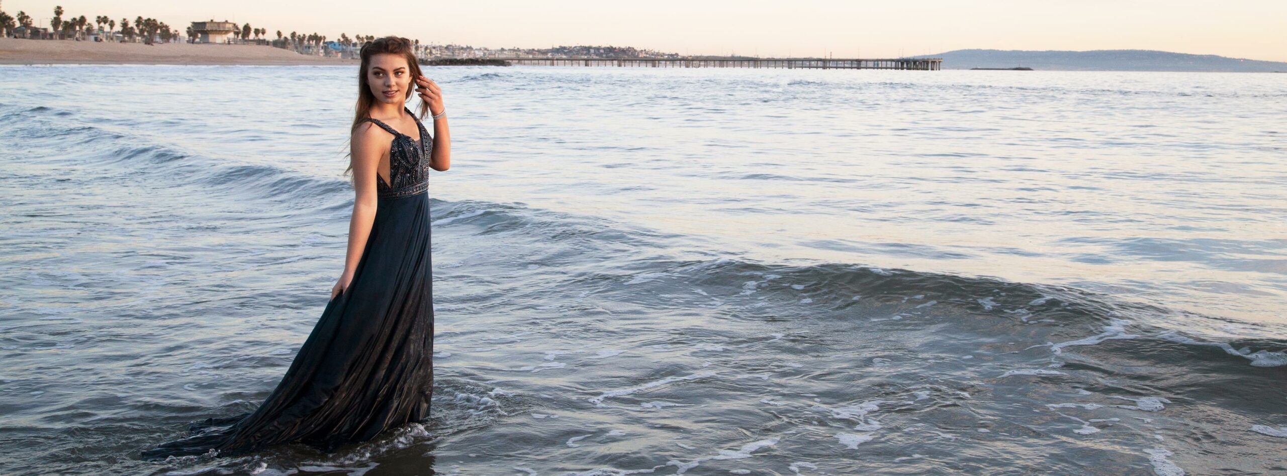 Front Page 9 Front Page -UK Clothing Sales 32256236 10156489839737664 2185485368311152640 n scaled