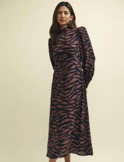 Animal Print Lucinda Midaxi Dress 8 Animal Print Lucinda Midaxi Dress -UK Clothing Sales d232238brn sd