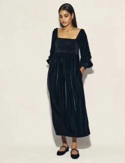 Black Velvet Kylie Long Sleeve Midaxi Dress