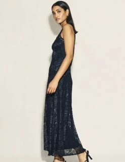 Front Page -UK Clothing Sales d232454blk 0772