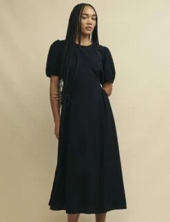 Front Page -UK Clothing Sales d240278blk 0781