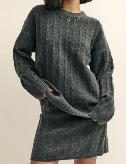 Grey Cable Knit Mini Skirt -UK Clothing Sales k231339gry sd