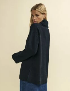 Black Oversized Roll Neck Merino Wool Jumper 9 Black Oversized Roll Neck Merino Wool Jumper -UK Clothing Sales k232228blk 0610