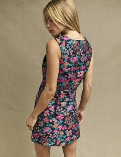 Fearne Cotton Black Floral Jacquard Waistcoat -UK Clothing Sales o232089mlt bk