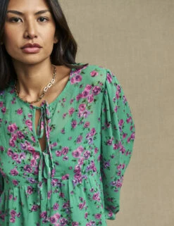 Green & Pink Floral Giovanna Blouse -UK Clothing Sales t231758grn dt