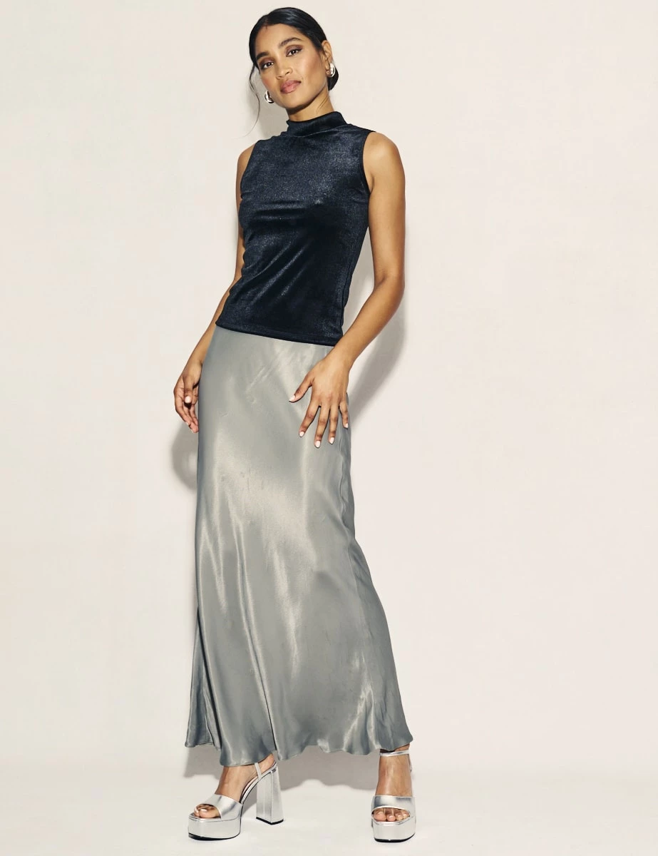 Black Velvet Funnel Neck Sleeveless Lou Lou Top 4 Black Velvet Funnel Neck Sleeveless Lou Lou Top - Image 2