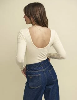 Cream Scoop Back Bodysuit -UK Clothing Sales t240694crm bk